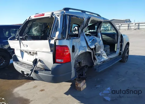 2004 Ford Explorer Xls z USA, uszkodzony, nr VIN 1FMZU62K44ZA02845